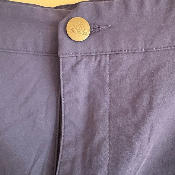 Men's Adidas Golf Shorts - Size 38 - Picture 2 of 5